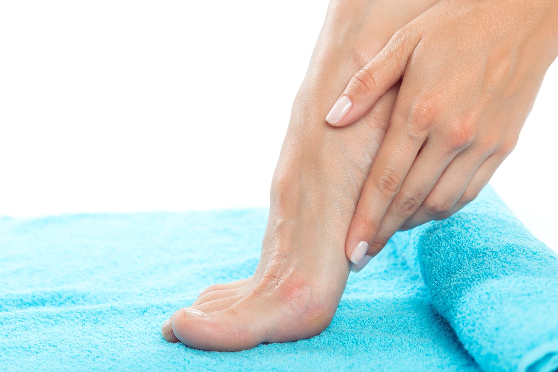 girl experiencing bunion feet pain